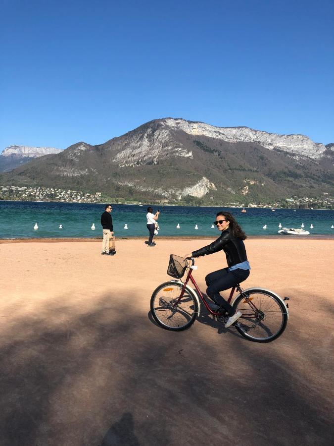 Lac Arte Postale Annecy Extérieur photo